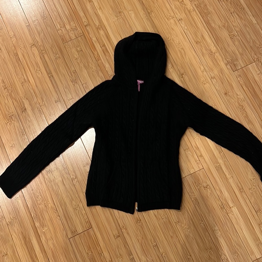 Black cable knit 100% cashmere sweater hoodie
